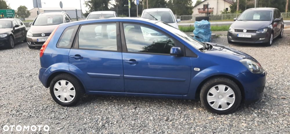 Ford Fiesta - 5