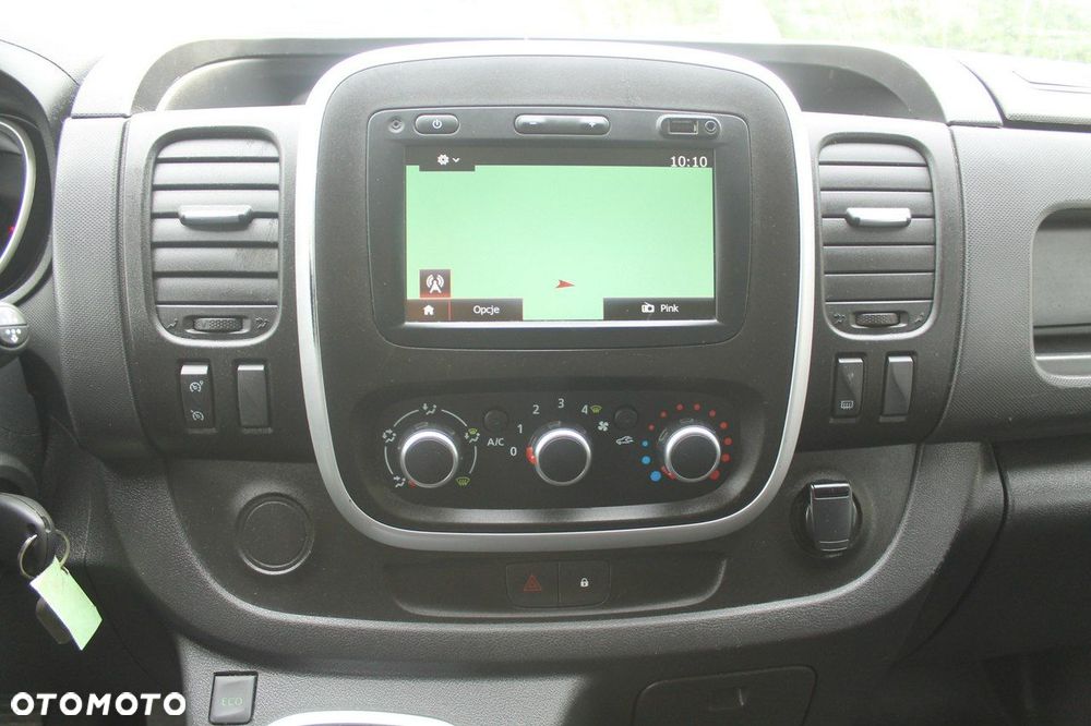 Renault Trafic - 17