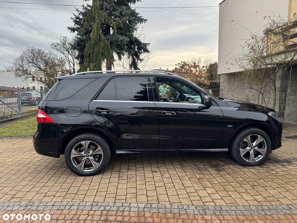 Mercedes-Benz ML 350 BlueTEC 4MATIC 7G-TRONIC - 22