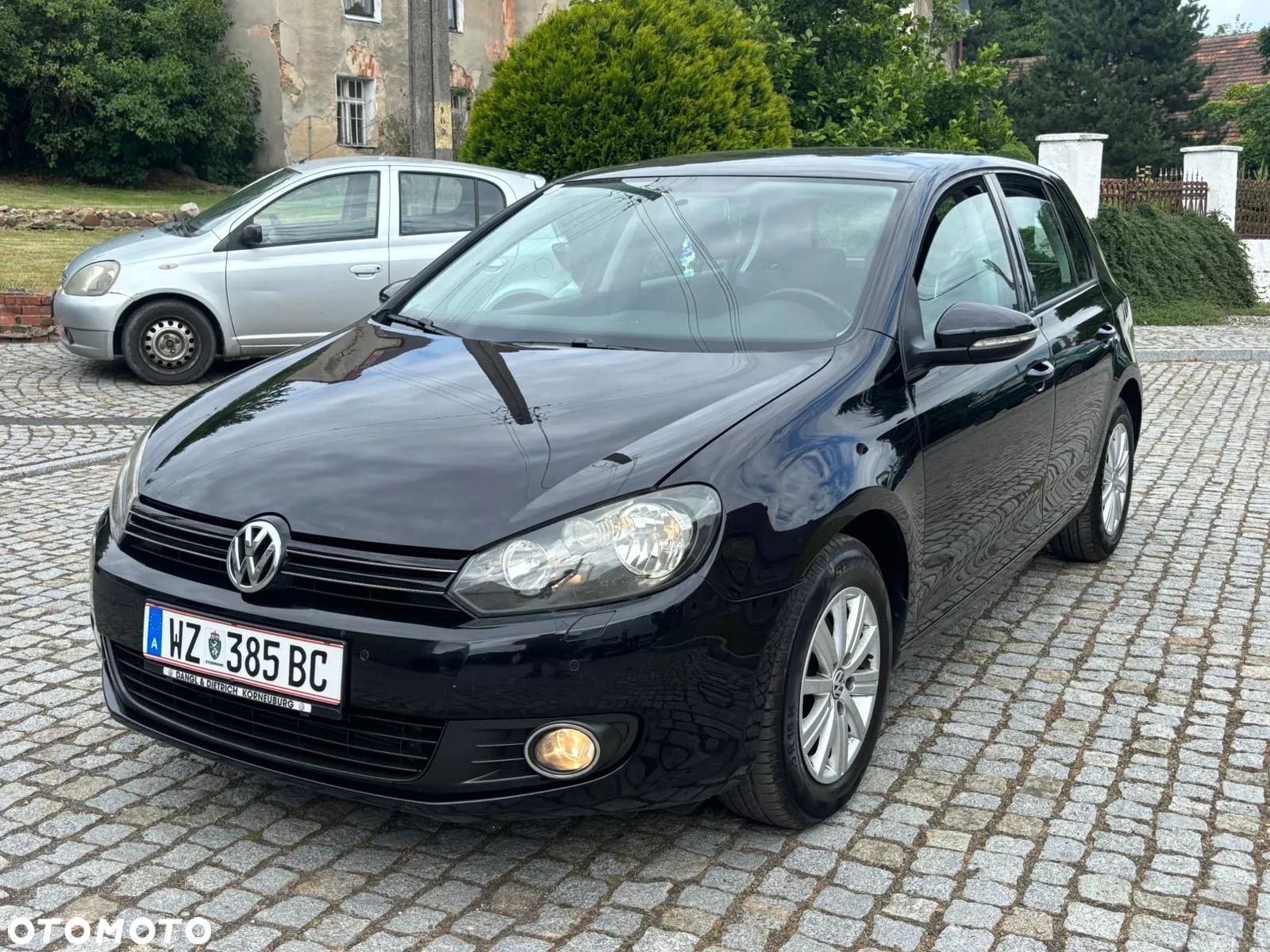 Volkswagen Golf VI 1.6 TDI Comfortline - 1