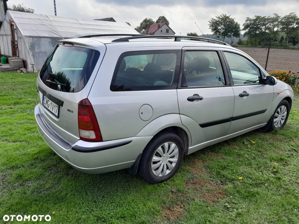 Ford Focus - 4