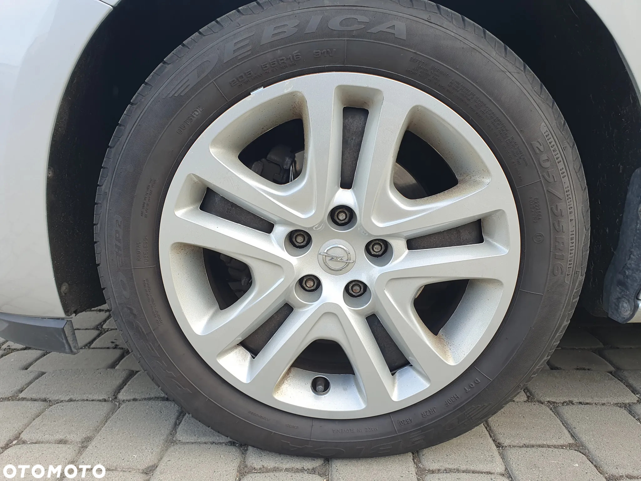 Opel Astra V 1.6 CDTI Enjoy - 23