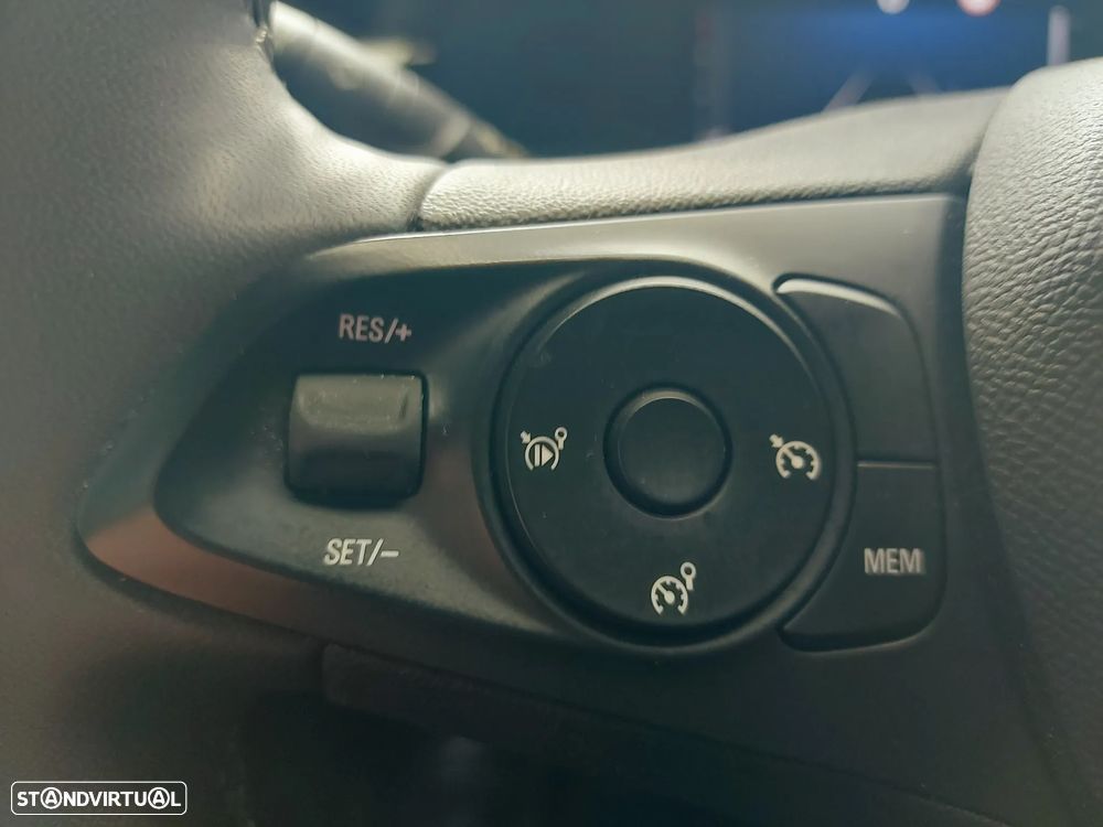 Opel Corsa 1.2 T GS - 22