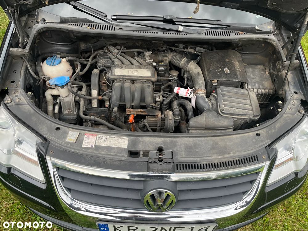 Volkswagen Touran 1.6 United - 11