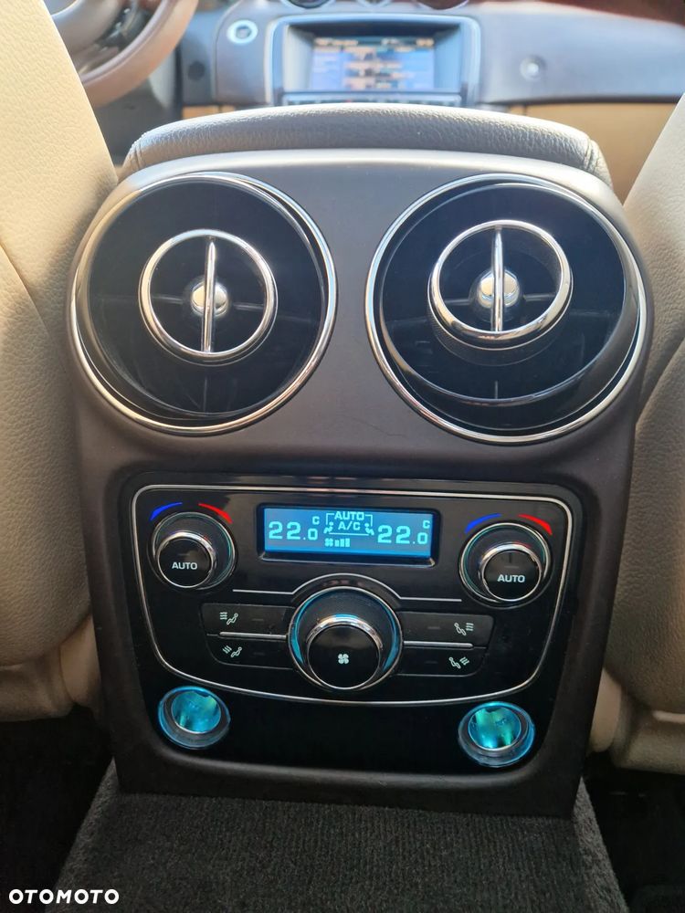 Jaguar XJ 3.0 V6 Kompressor Langversion Premium Luxury - 26