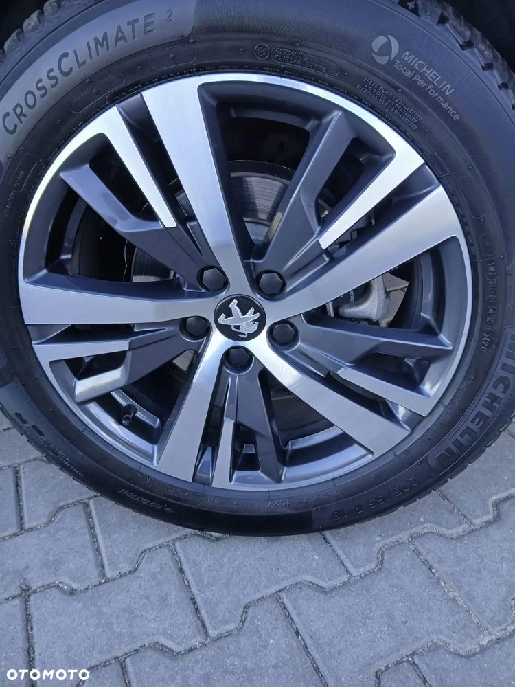 Peugeot 5008 BlueHDi 130 EAT8 Allure - 17