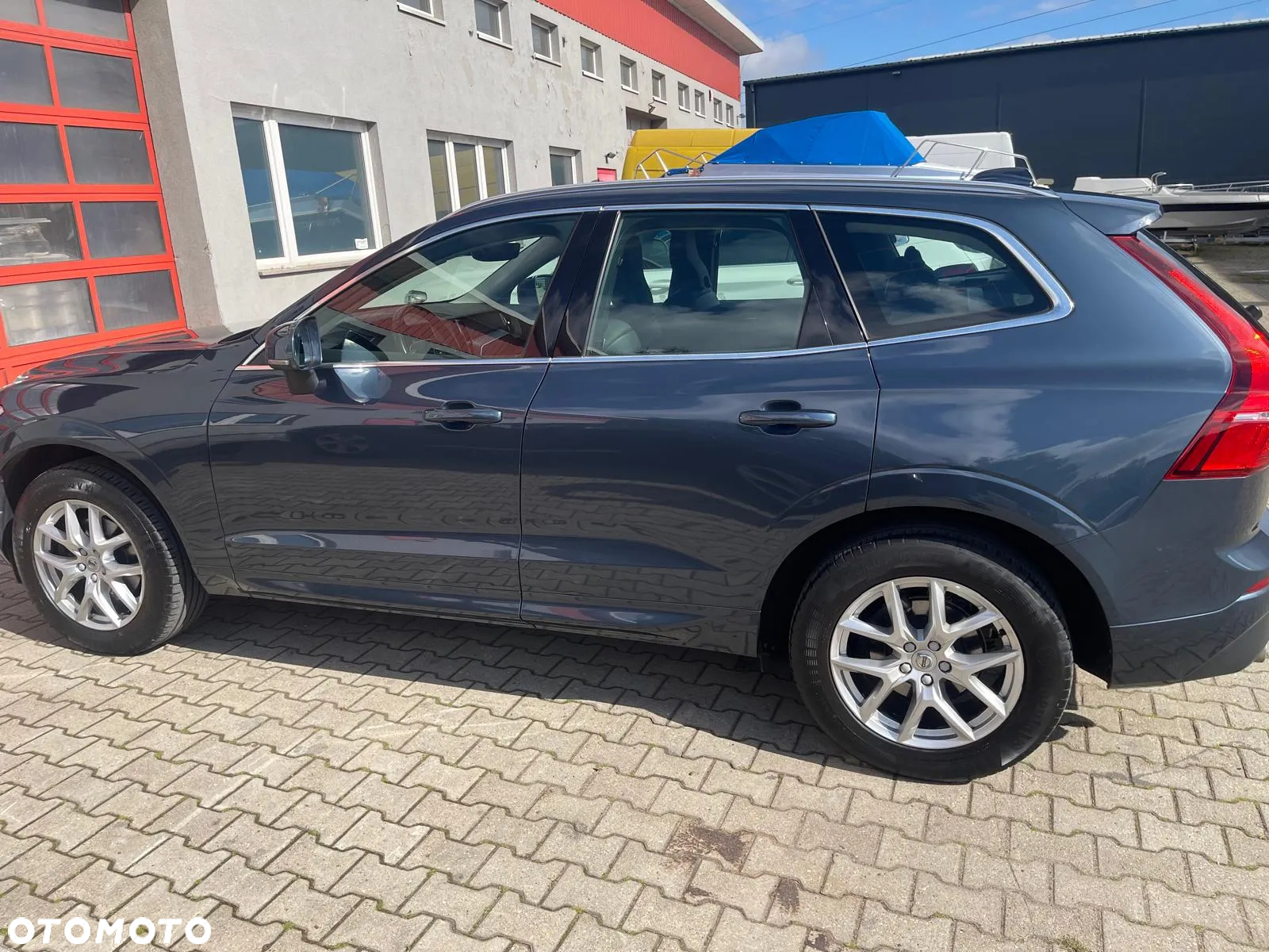 Volvo XC 60 D4 Momentum - 12