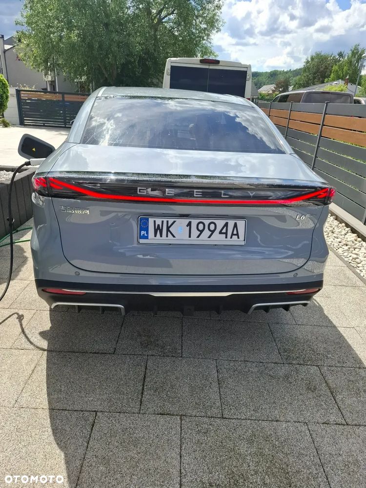 Geely Monjaro - 5