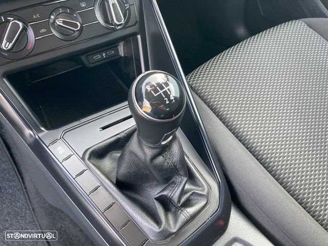 VW Polo 1.0 Confortline - 19