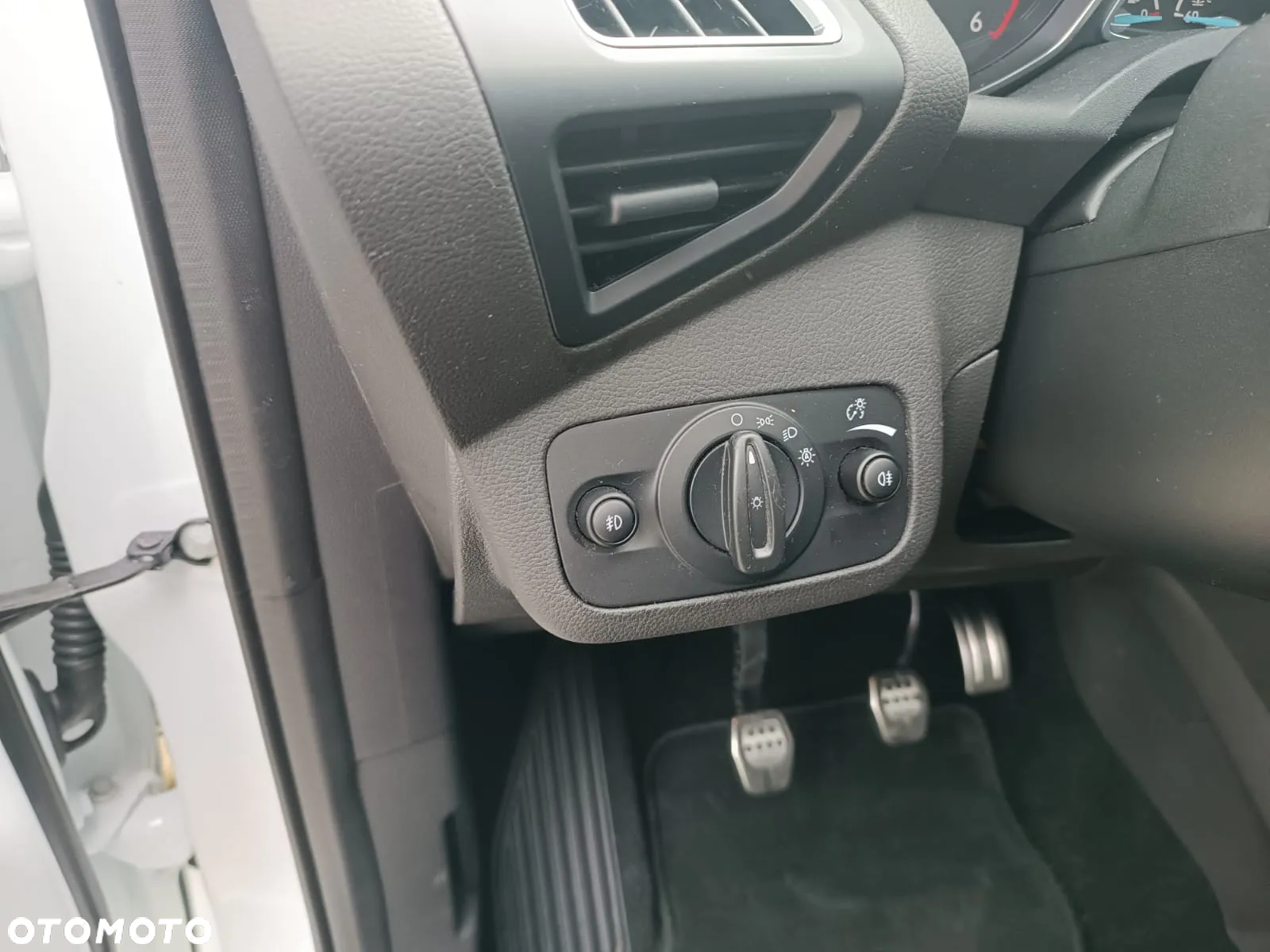 Ford Kuga 2.0 TDCi 4x2 ST-Line - 11