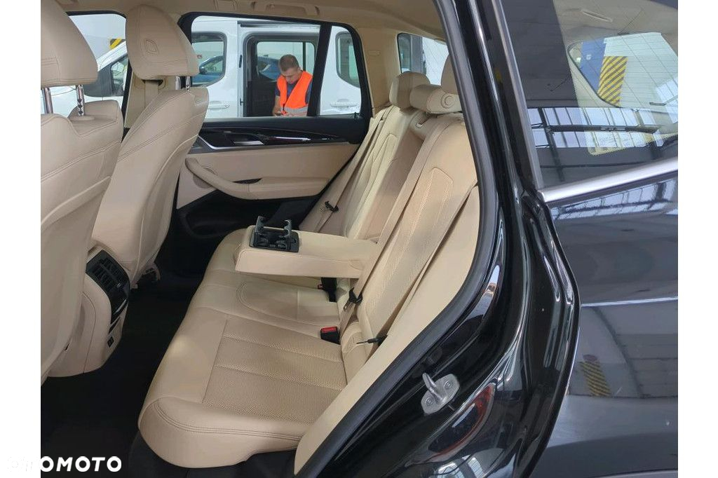 BMW X3 - 8