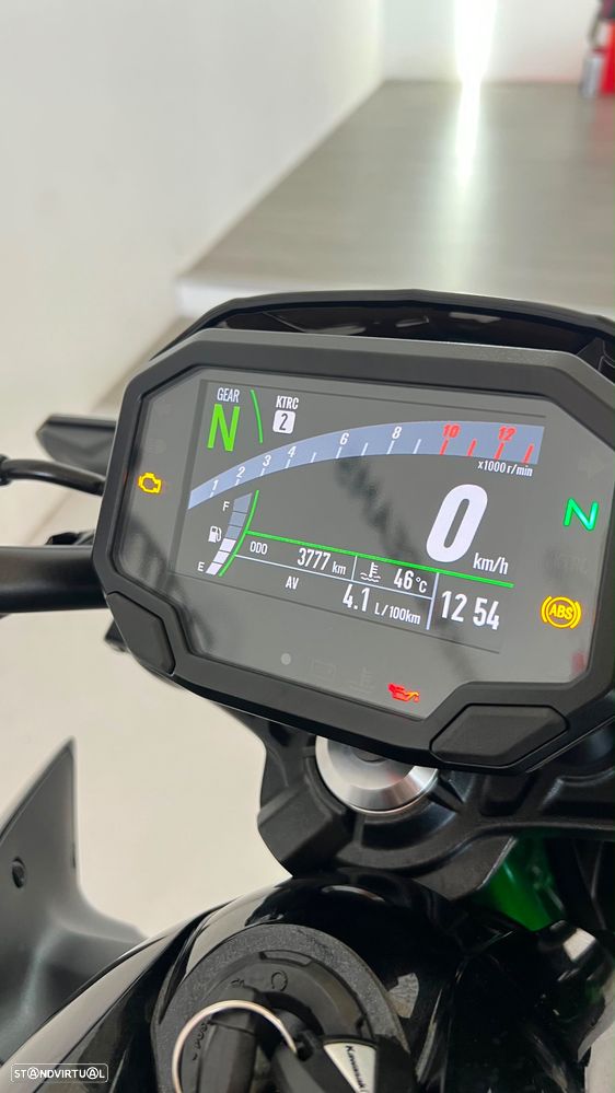 Kawasaki Z 650 - 5