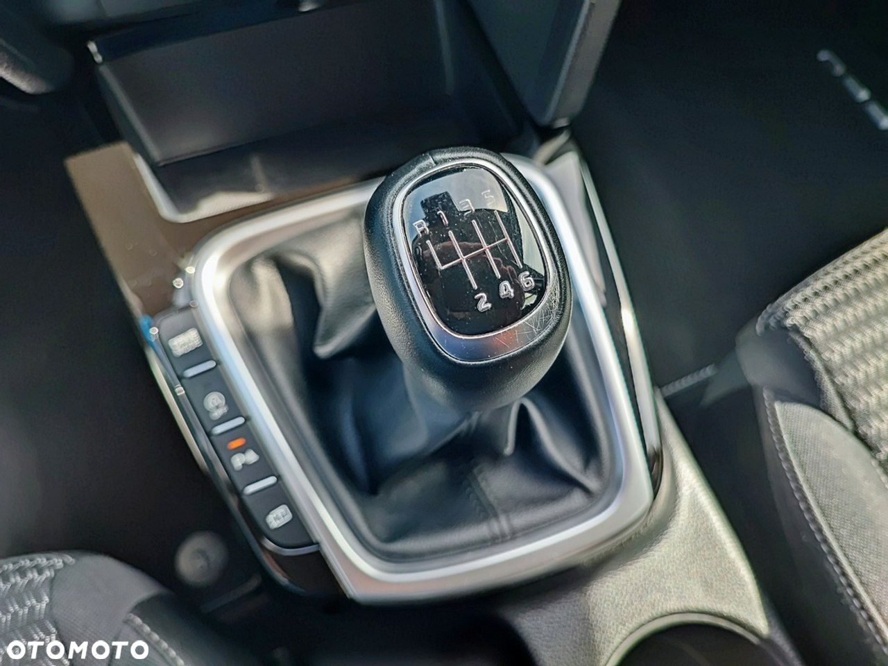 Kia Ceed - 18