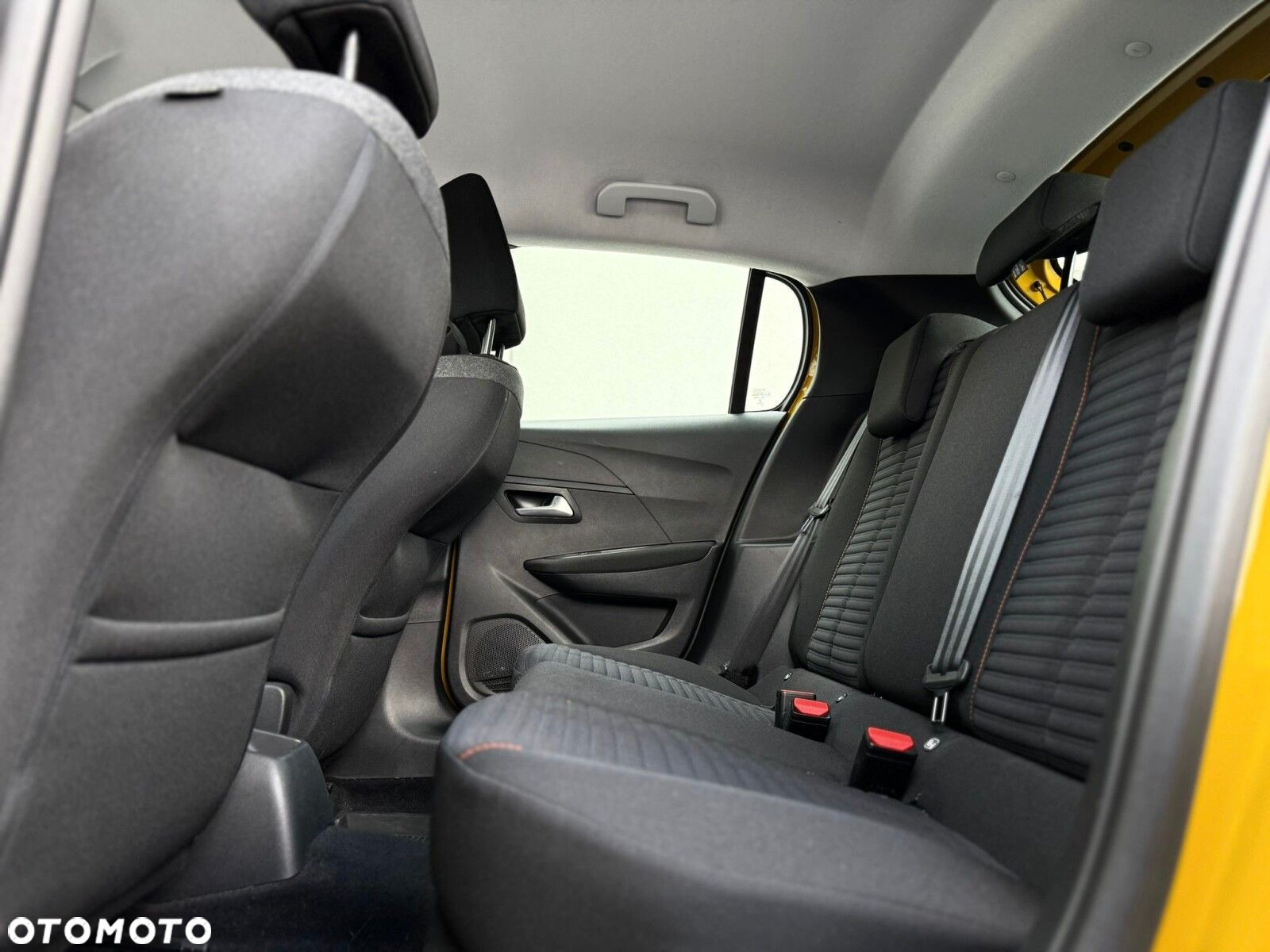 Peugeot 208 1.2 PureTech Allure Pack S&S - 10