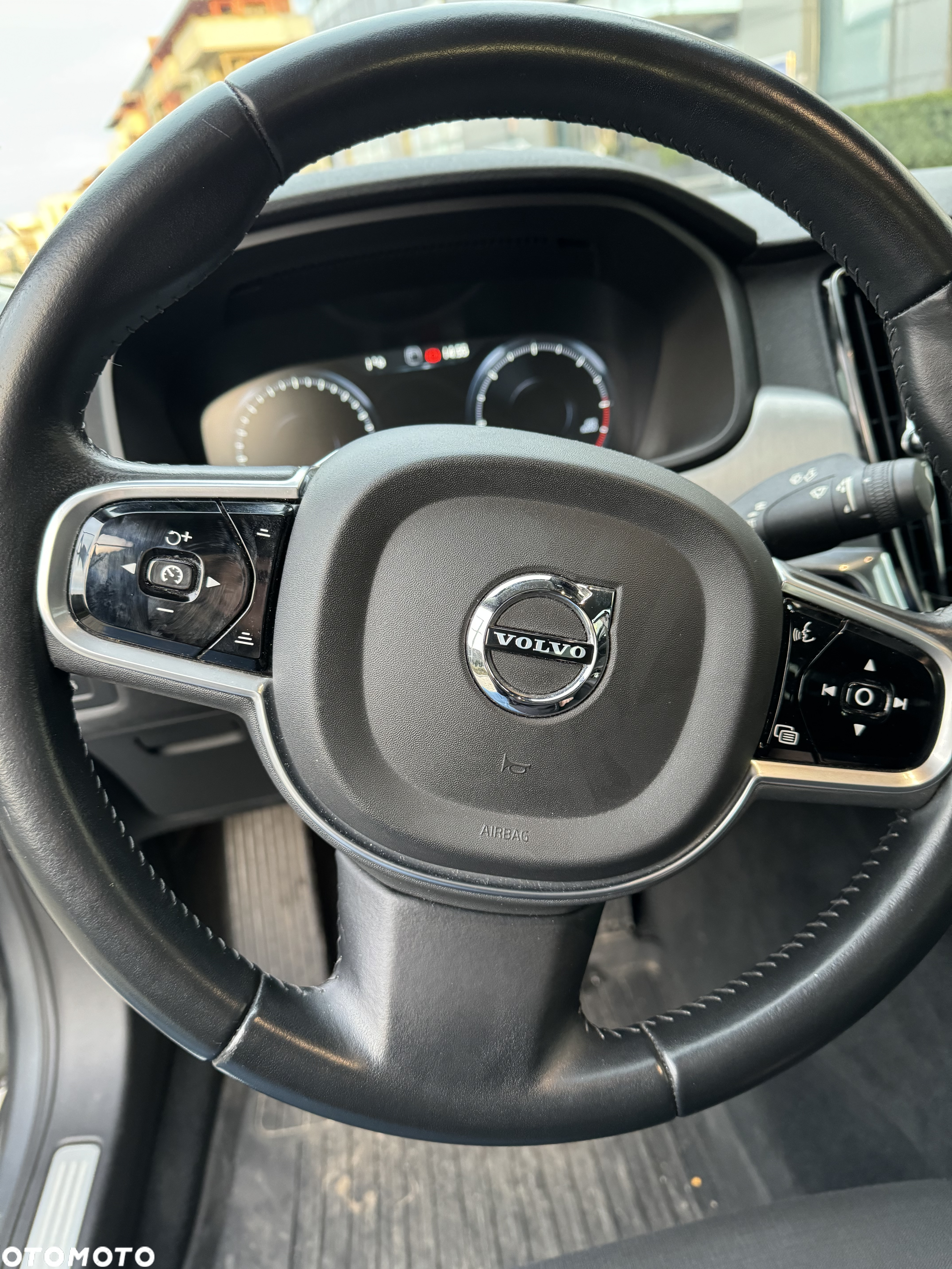 Volvo S90 D4 Momentum - 12