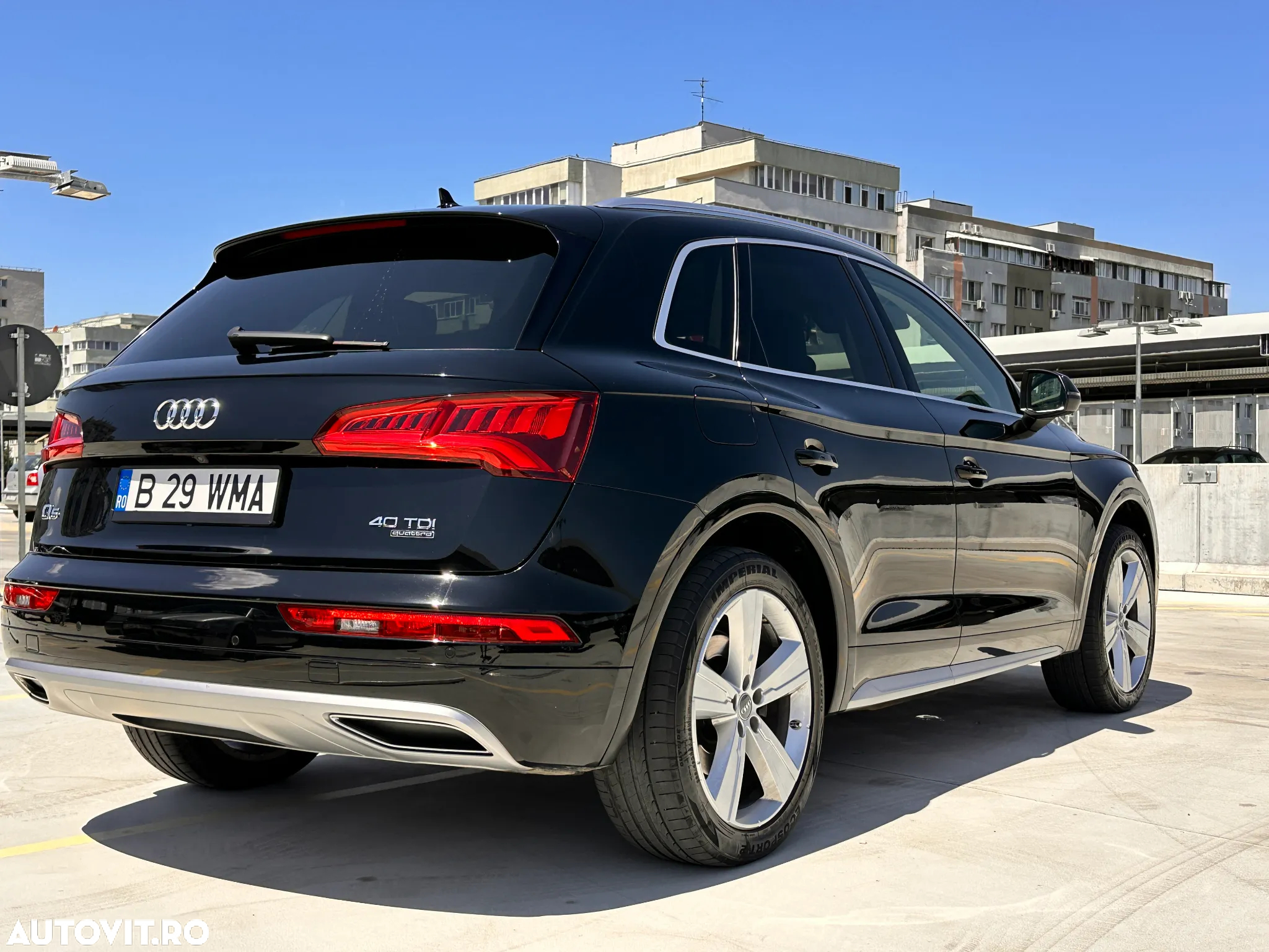 Audi Q5 2.0 40 TDI quattro S tronic Sport - 6