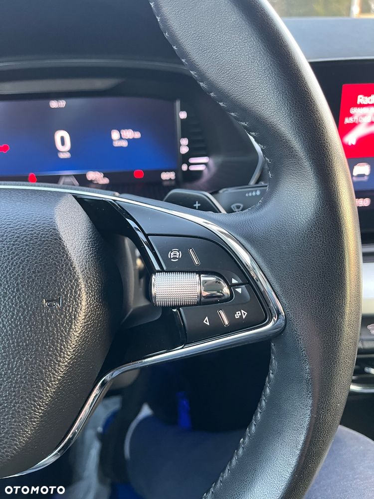 Skoda Octavia 2.0 TDI 4x4 Style DSG - 10