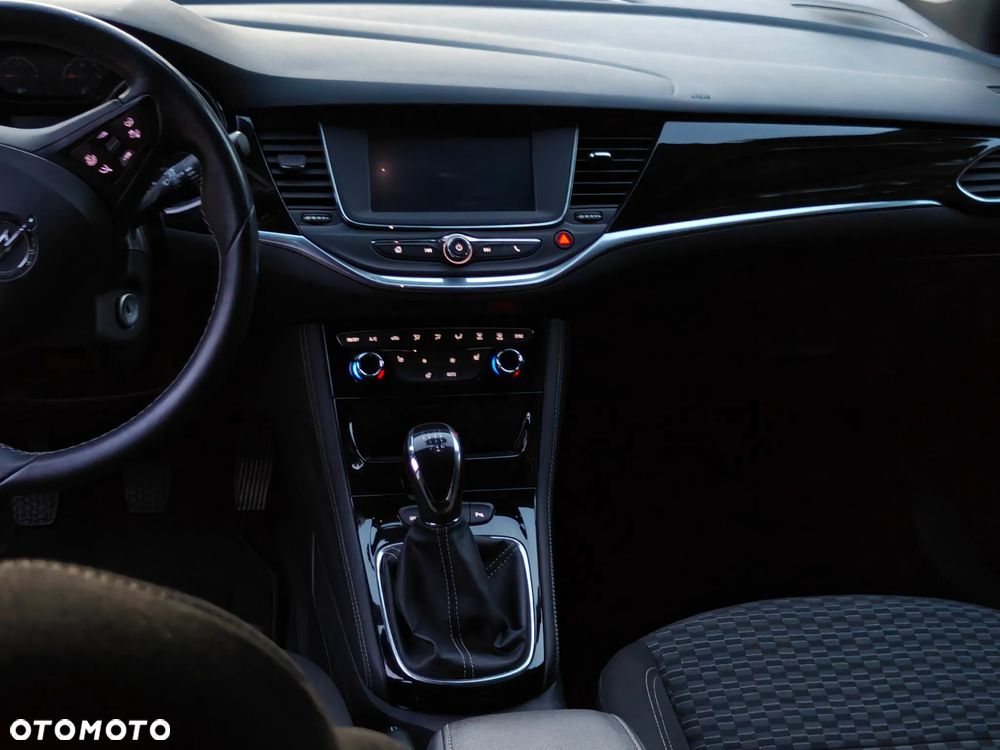 Opel Astra 1.4 Turbo Active - 22