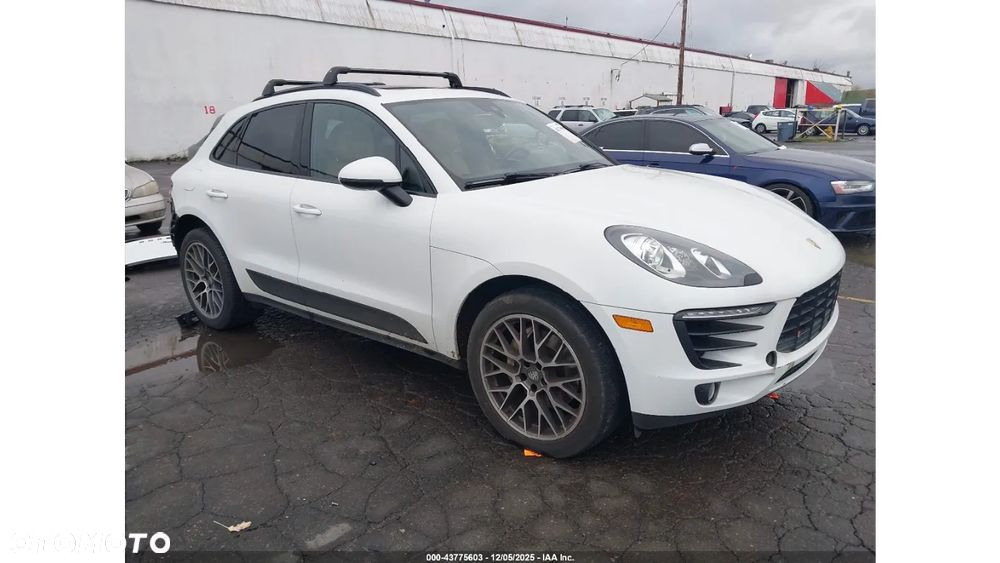 Porsche Macan - 1