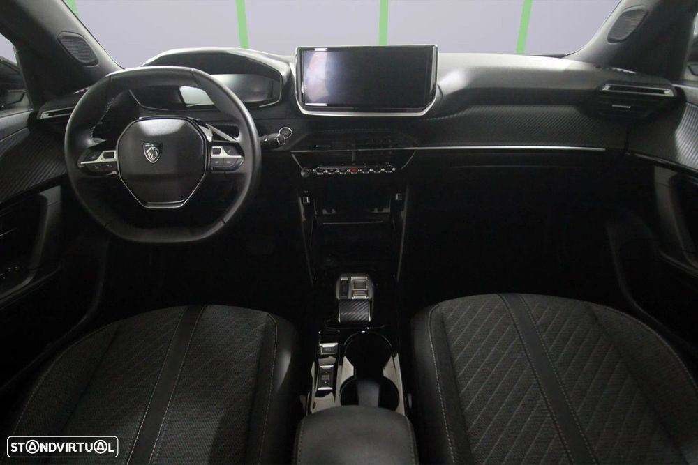 Peugeot e-2008 - 12