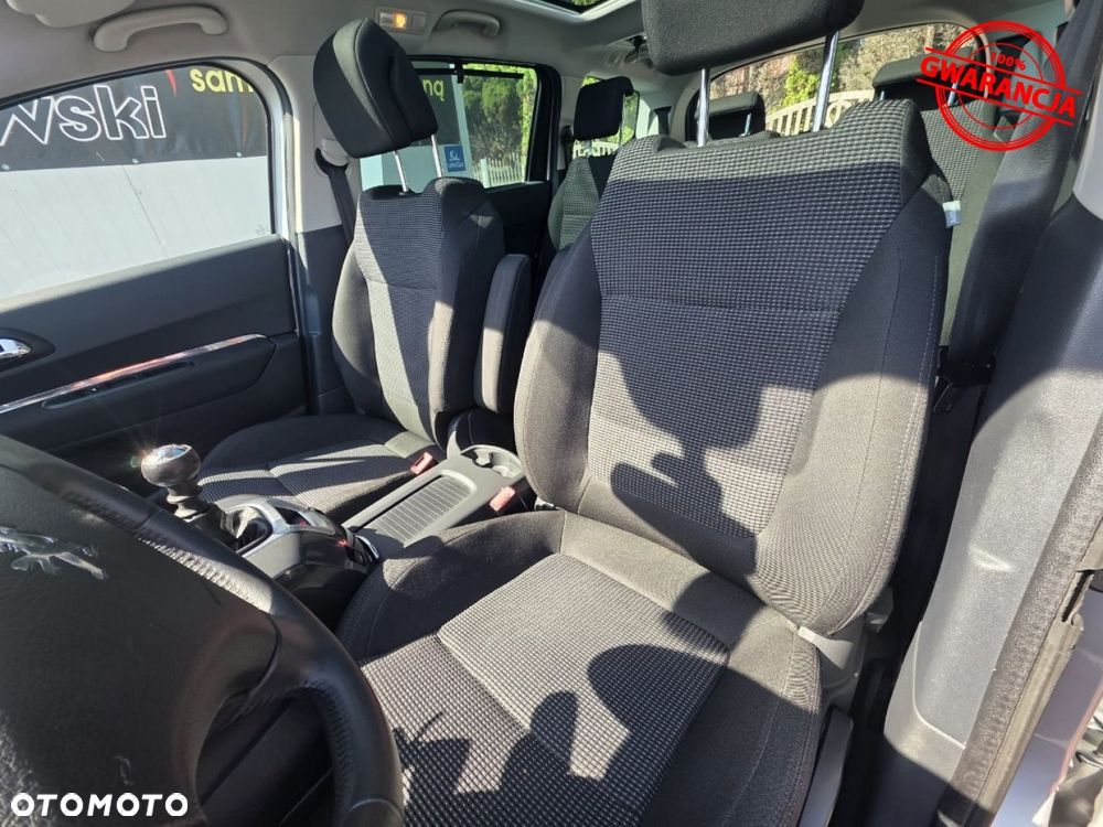 Peugeot 5008 - 19