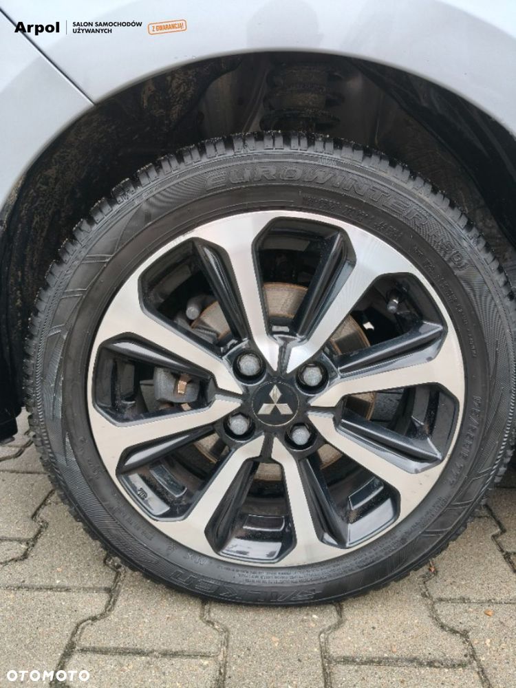 Mitsubishi Space Star 1.2 Intense CVT - 27