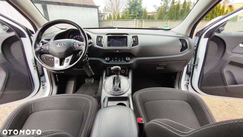 Kia Sportage 2.0 CVVT 2WD Automatik Vision - 24