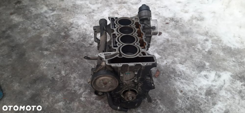 Peugeot Citroen MINI 1.6 THP 5FX Pompa elektryczna w zbiornik 9681235580  Blok silnika  Kompletny Wał tłoki miska uszkodzona tuleja 1.6 thp 5FX Pompa paliwa 1.6 THP 5FX 588 879 80 13517592429 Turbosprężarka 1.6 th 758078980-01 - 8