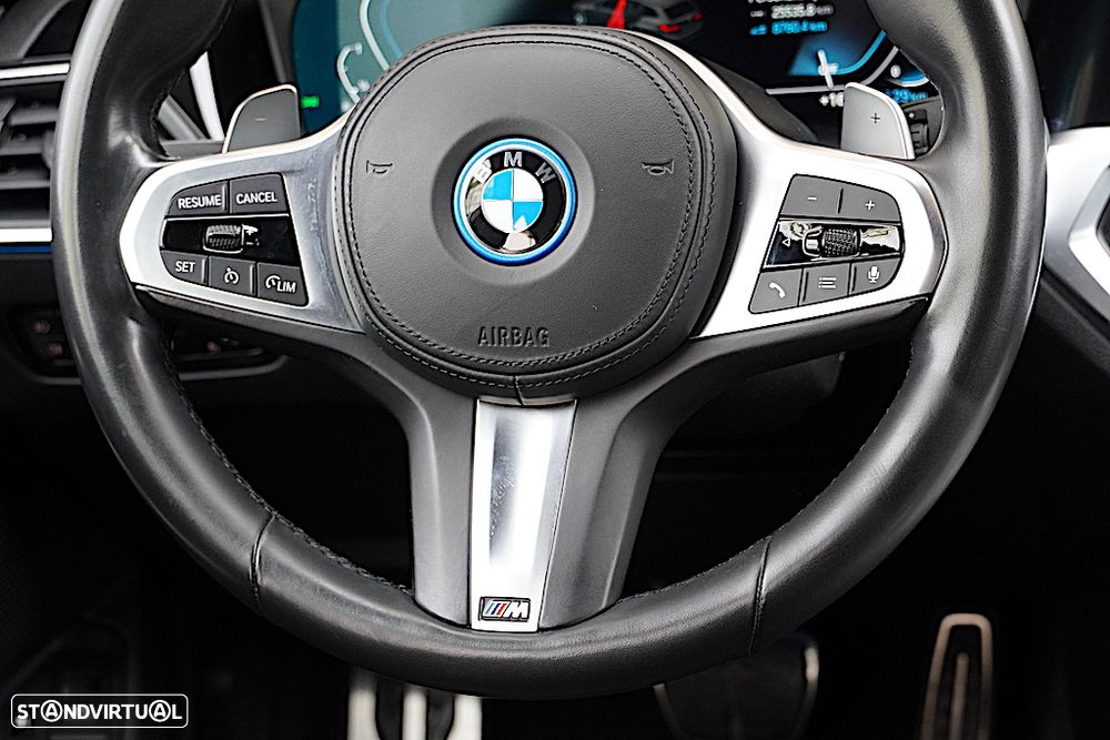 BMW 330 e Pack M Auto - 37