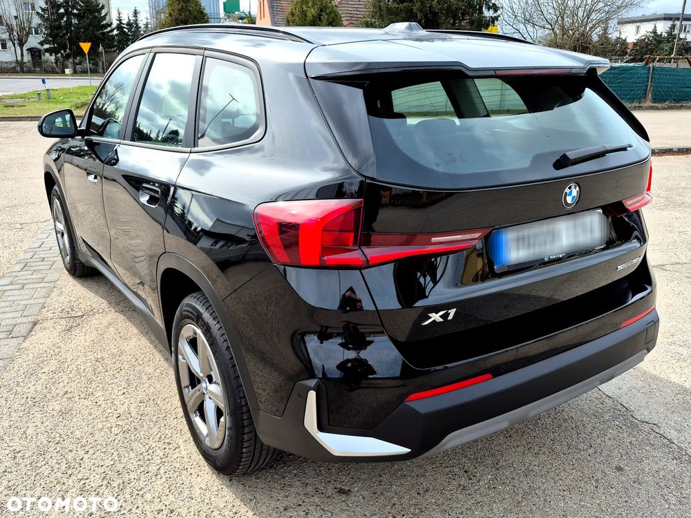 BMW X1 sDrive18d - 28