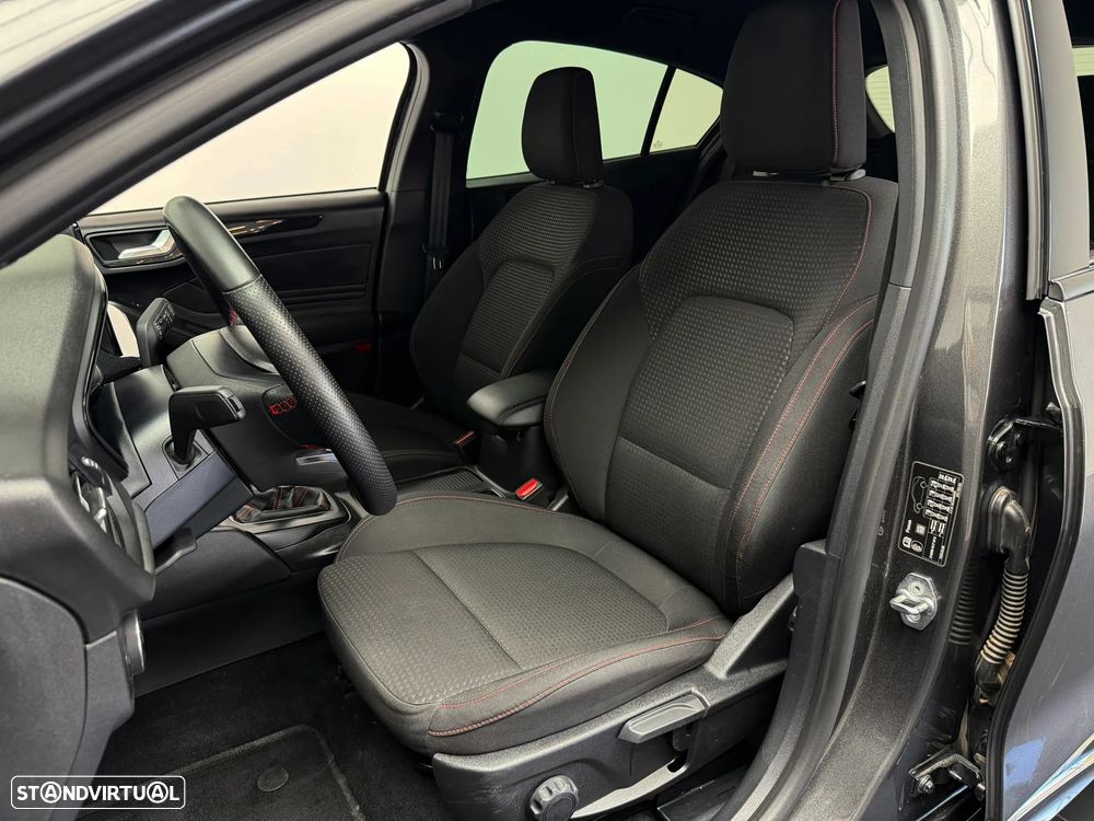 Ford Focus 1.0 EcoBoost MHEV ST-Line - 10