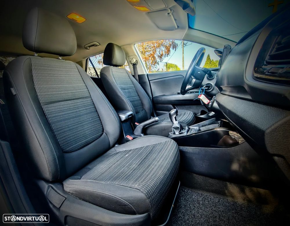 Kia Stonic 1.0 T-GDI GT Line - 11