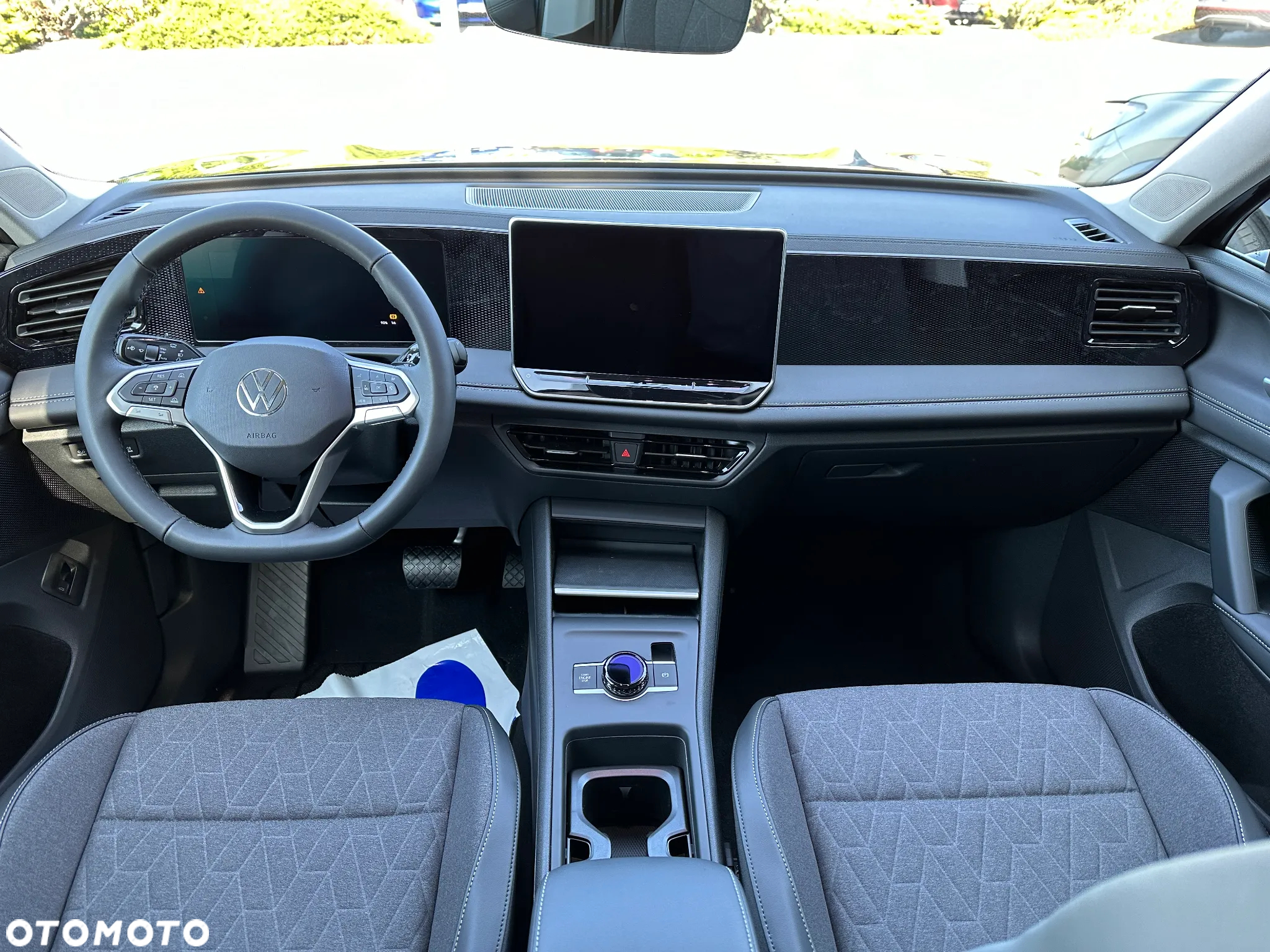 Volkswagen Tiguan - 14