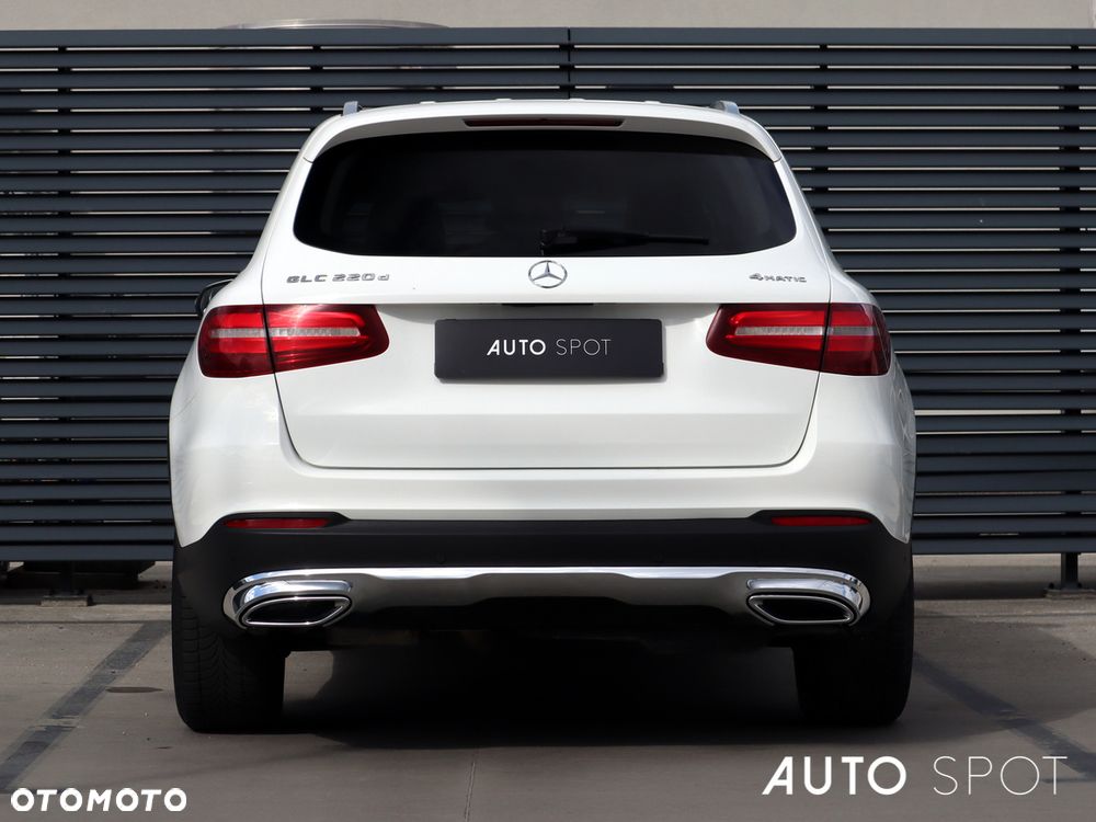 Mercedes-Benz GLC 220 d 4Matic 9G-TRONIC - 5