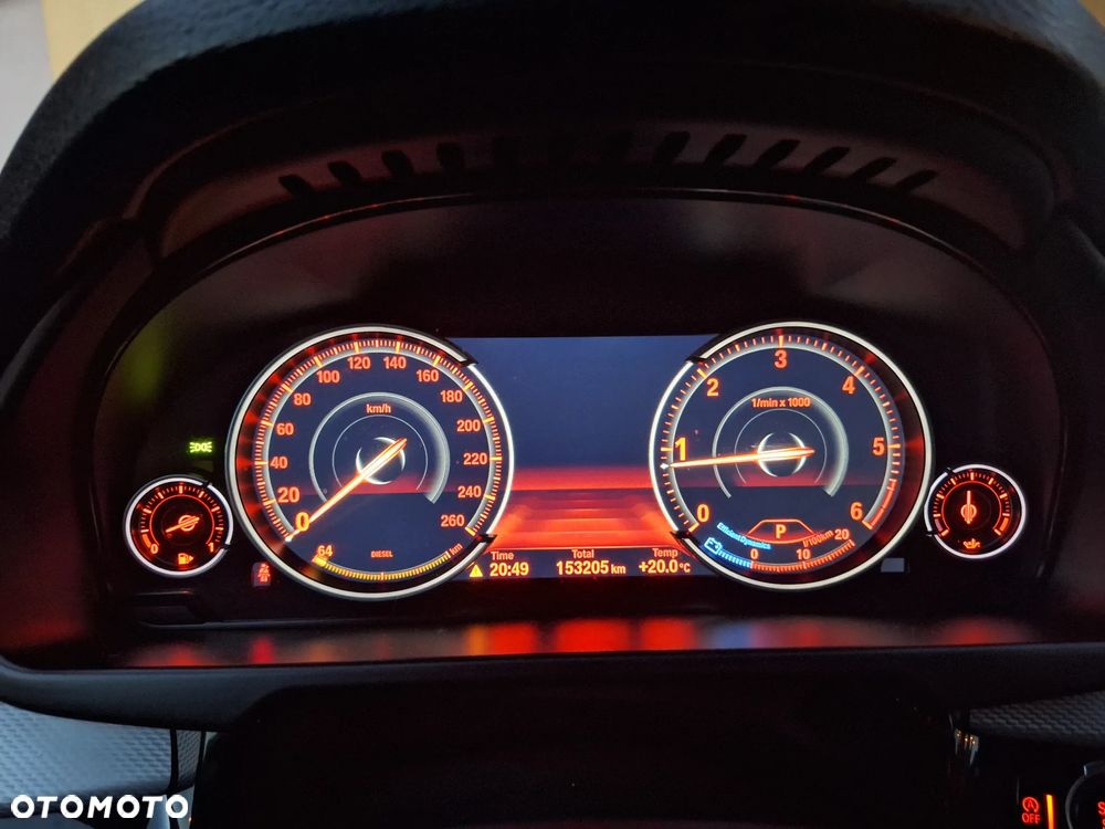 BMW X5 xDrive25d - 14