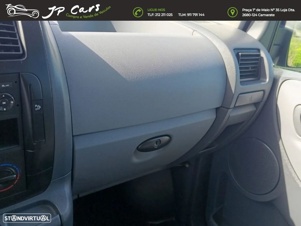 Citroën Jumpy 2.0 HDi L2H1Semi-Vidrada - 17