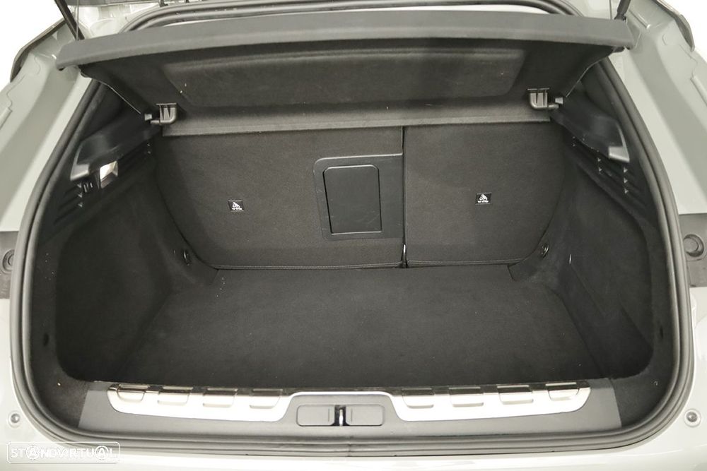 DS DS4 4 1.2 PureTech Performance Line EAT8 - 23