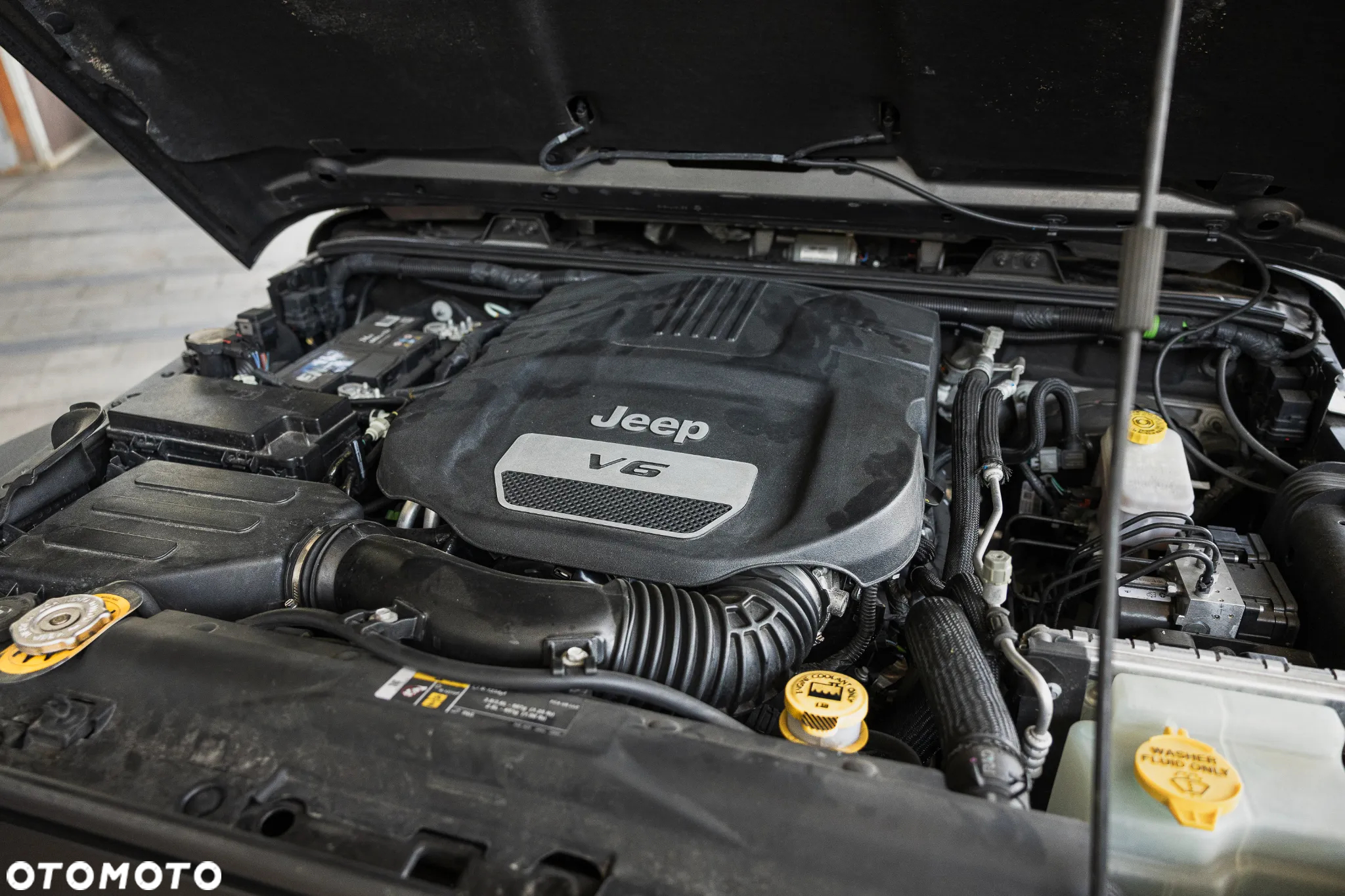 Jeep Wrangler 3.6 Unlim Rubicon Recon - 40