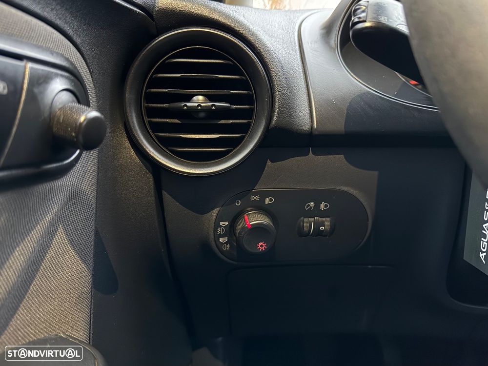 SEAT Ibiza 1.2 12V Signo - 17