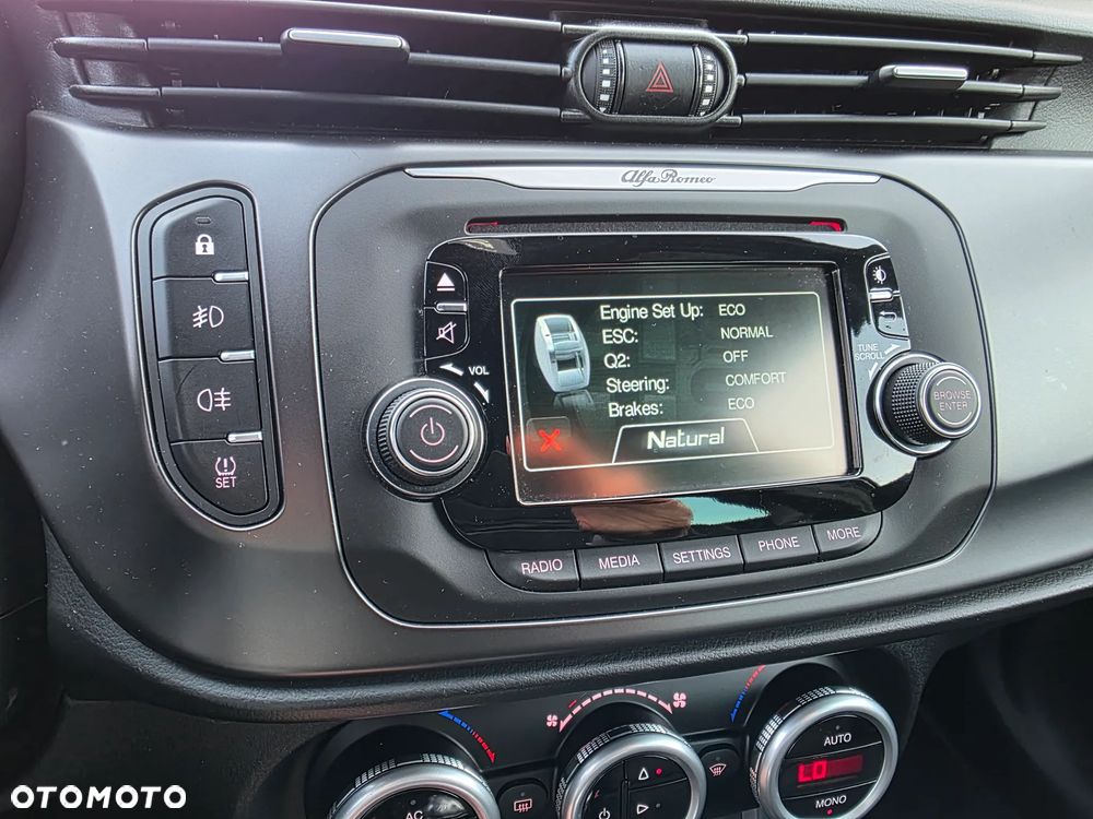 Alfa Romeo Giulietta 1.4 TB 16V Multiair Turismo - 10