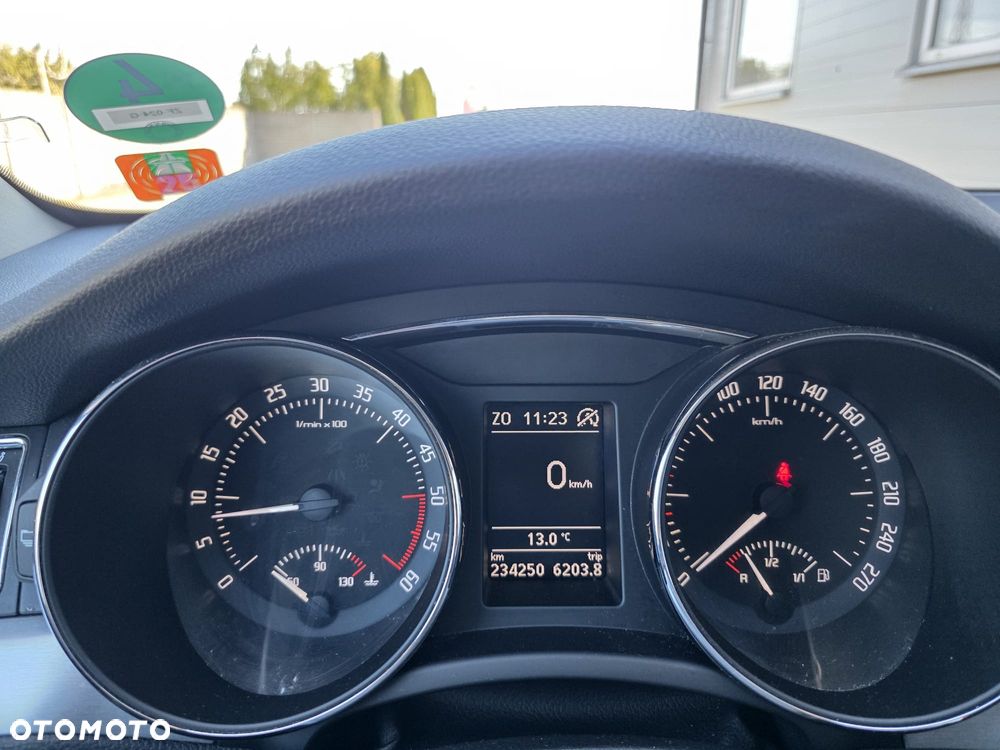 Skoda Superb 1.6 TDI Ambition Greenline - 23