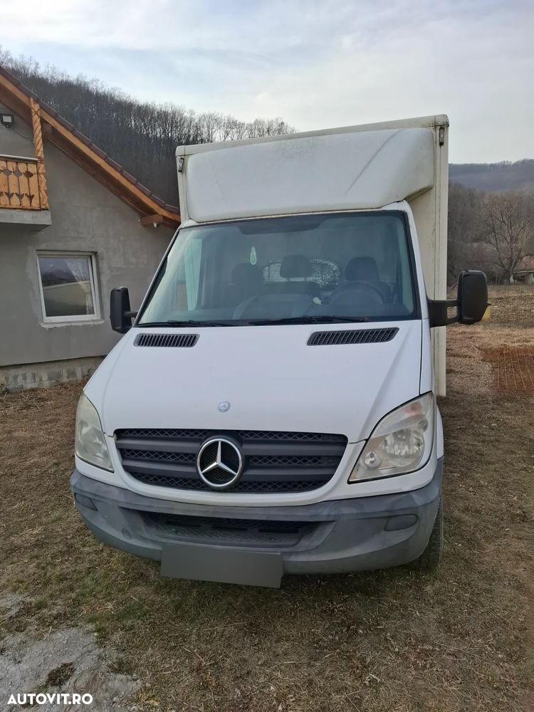 Mercedes-Benz Furgon - 4
