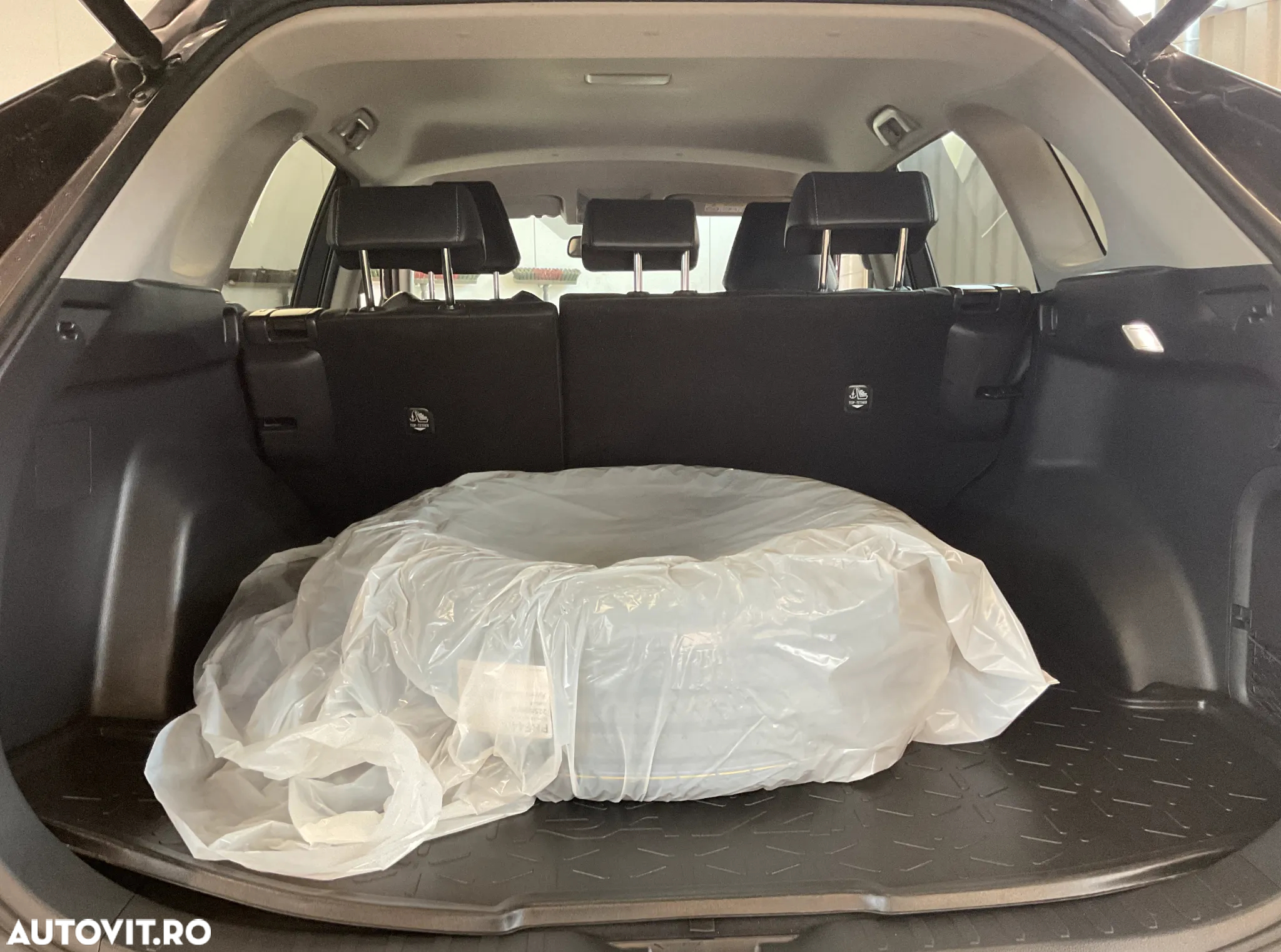 Toyota RAV4 2.5 4x4 Hybrid Style Selection - 11