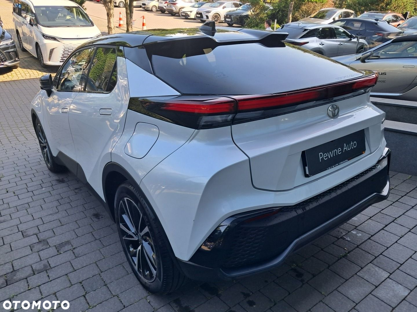 Toyota C-HR - 2