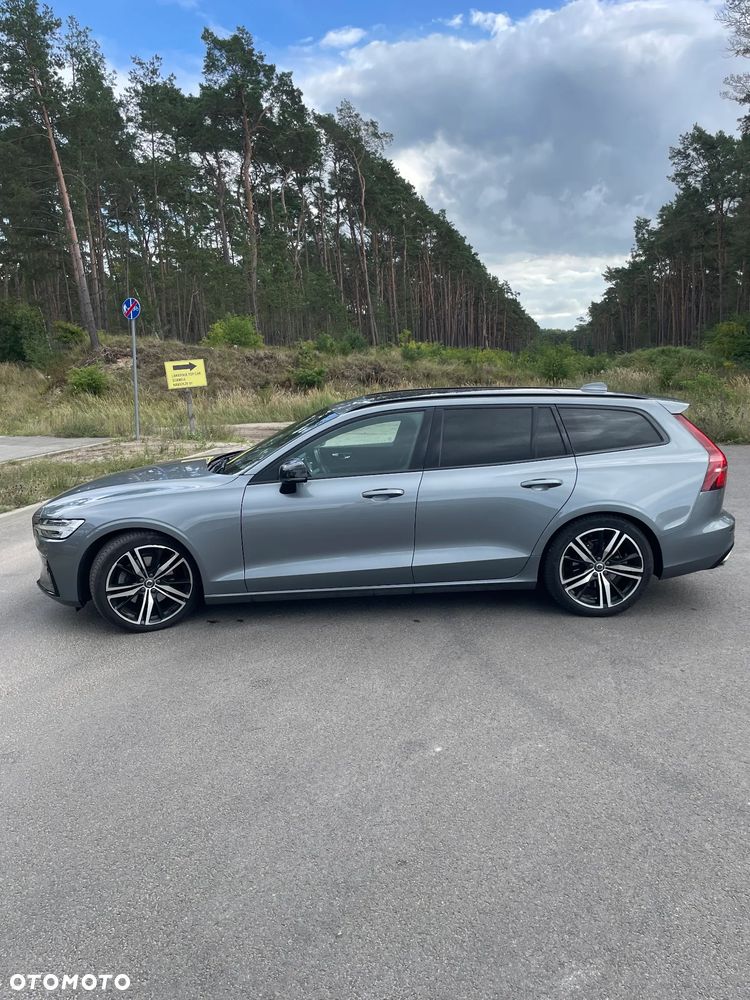 Volvo V60 B4 B R-Design - 18