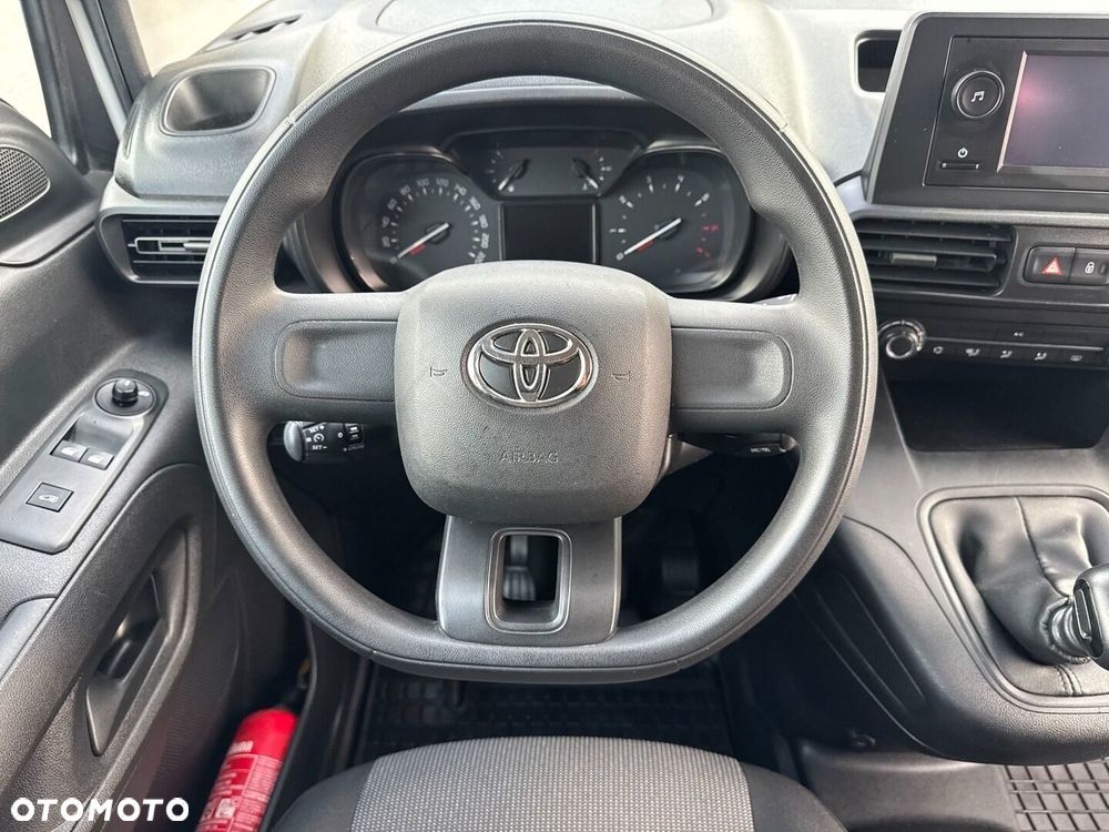 Toyota PROACE CITY - 22