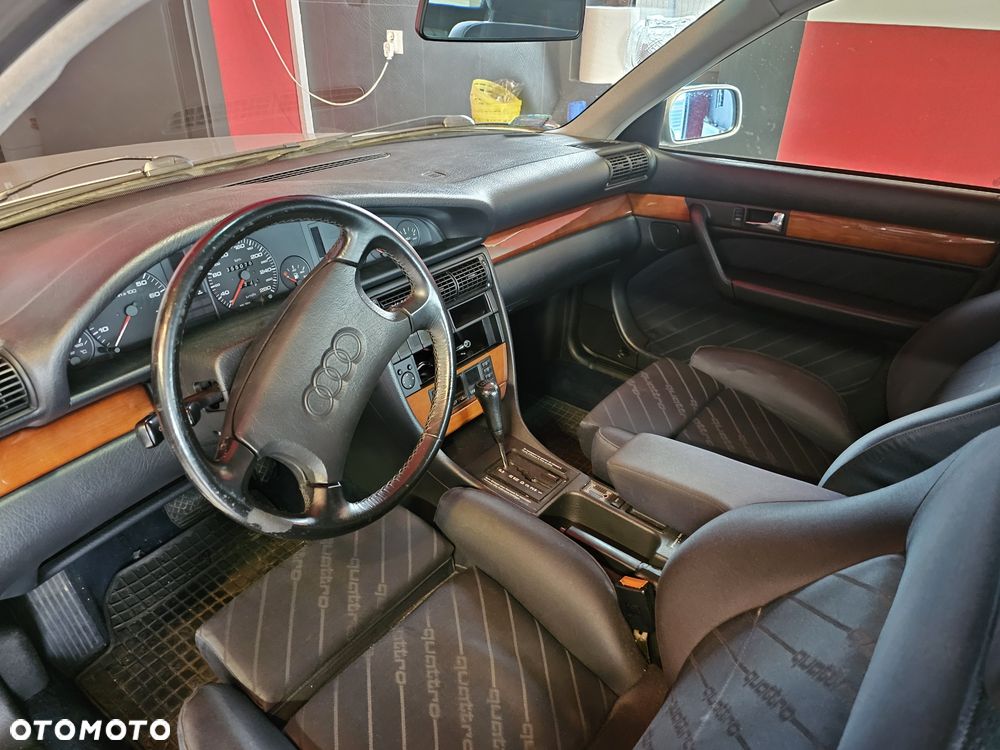 Audi 100 - 6