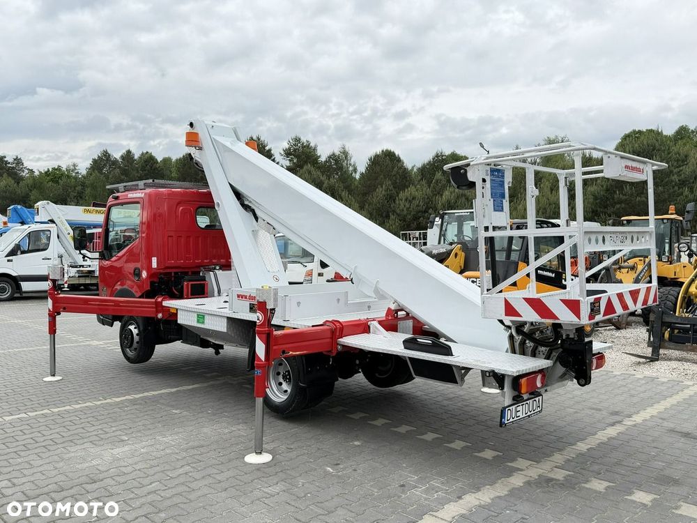 Nissan Cabstar - 13