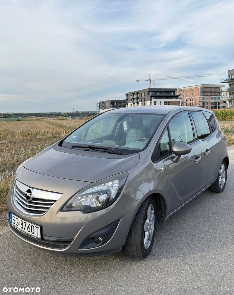 Opel Meriva 1.4 T Cosmo - 1