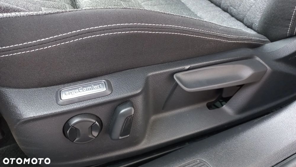 Volkswagen Passat Variant 1.5 TSI EVO Business DSG - 28